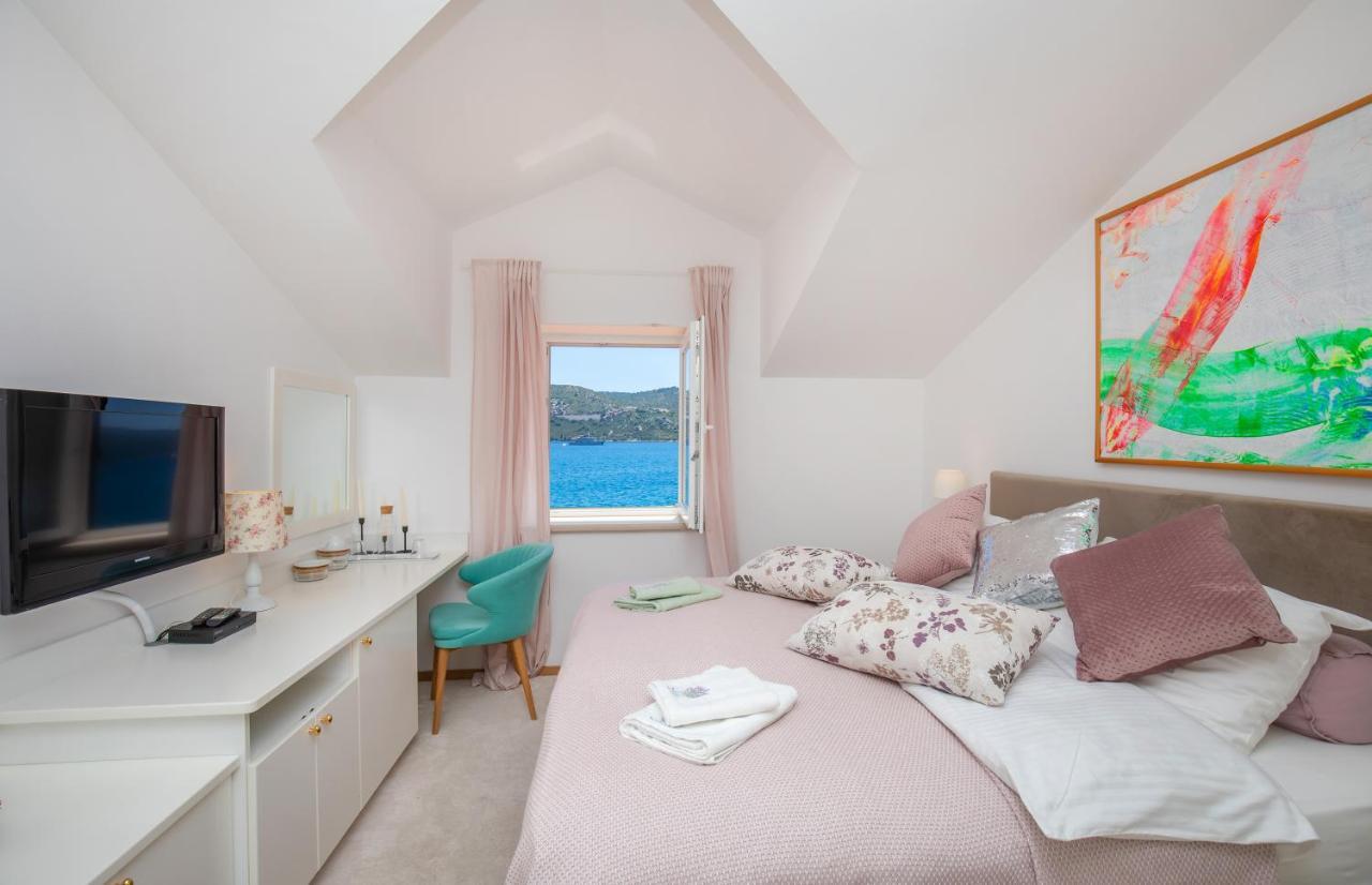 Sweet Village Hotel By The Sea 斯拉诺 外观 照片