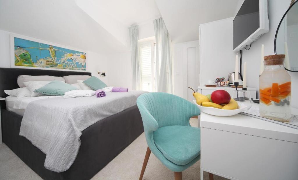 Sweet Village Hotel By The Sea 斯拉诺 外观 照片
